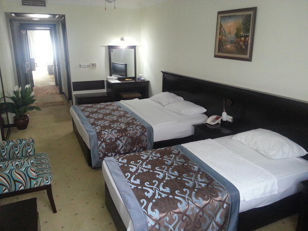 Omur Hotel Акчай Номер фото